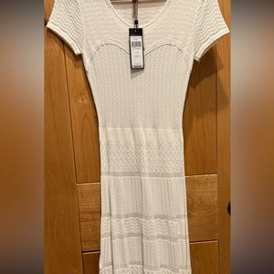 BCBGMAXAZRIA GARDENIA COLORED DRESS:size SMALL